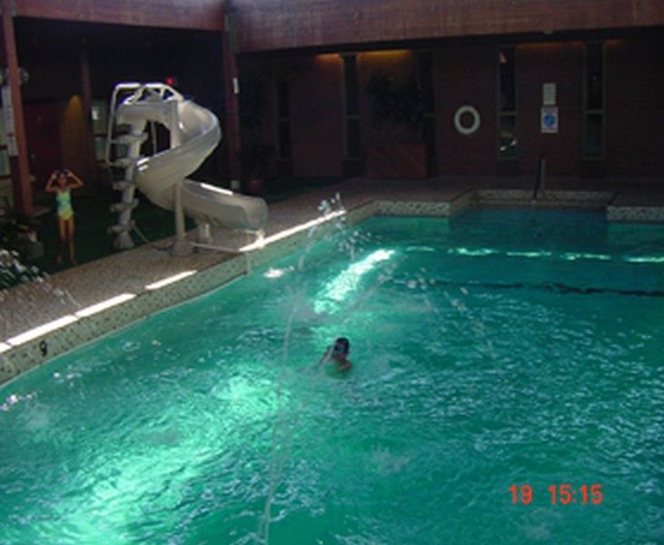 Howard Johnson By Wyndham Kitchener Conestoga Exterior foto